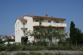  Apartments with a parking space Povljana, Pag - 229  Повльян